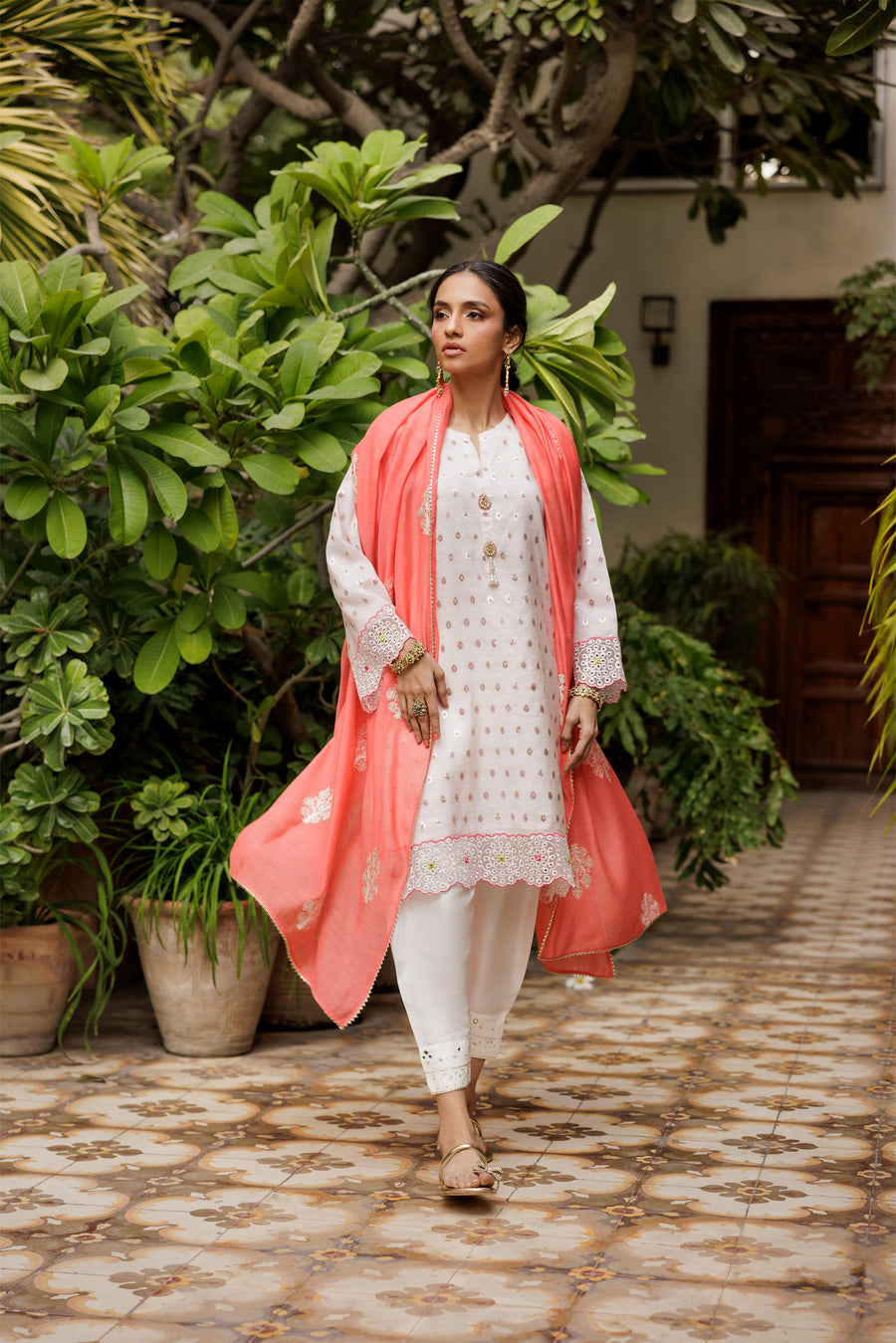 NOOR BANO SHIRT & DUPATTA