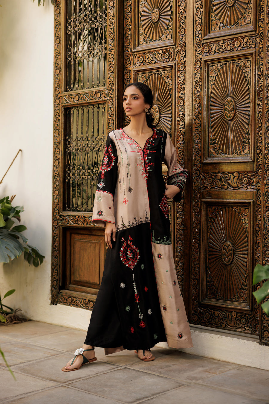 KEHKASHAN SHIRT & DUPATTA